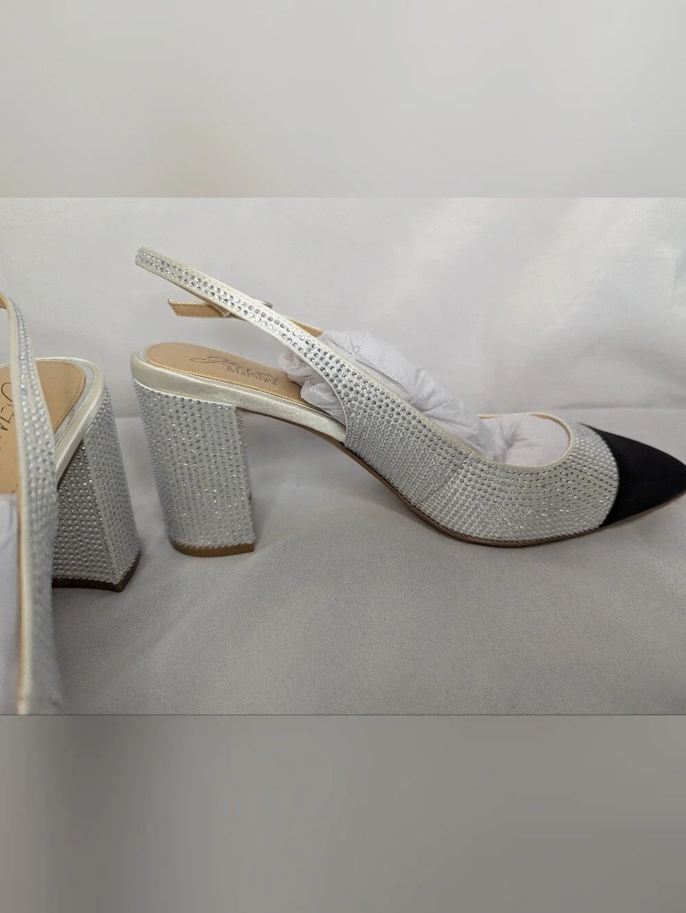 NWOB Jewel Badgley Mischka Women's Tatumn Embellished Slingback Pumps Size 9